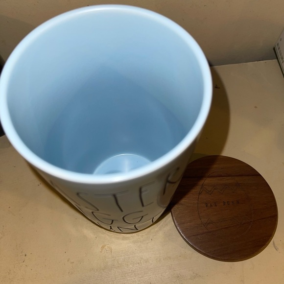 NWT Rae Dunn Easter Egg Hunt Tall Ceramic Cellar - Picture 3 of 4